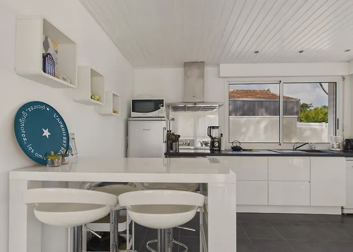 Maison Pour 8 - Terrasse - Barbecue - 500 M Casa vacanze