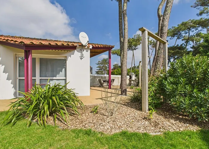 Maison Pour 8 - Terrasse - Barbecue - 500 M Casa vacanze *