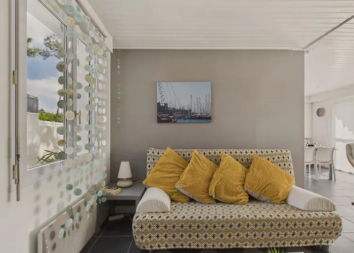 Maison Pour 8 - Terrasse - Barbecue - 500 M